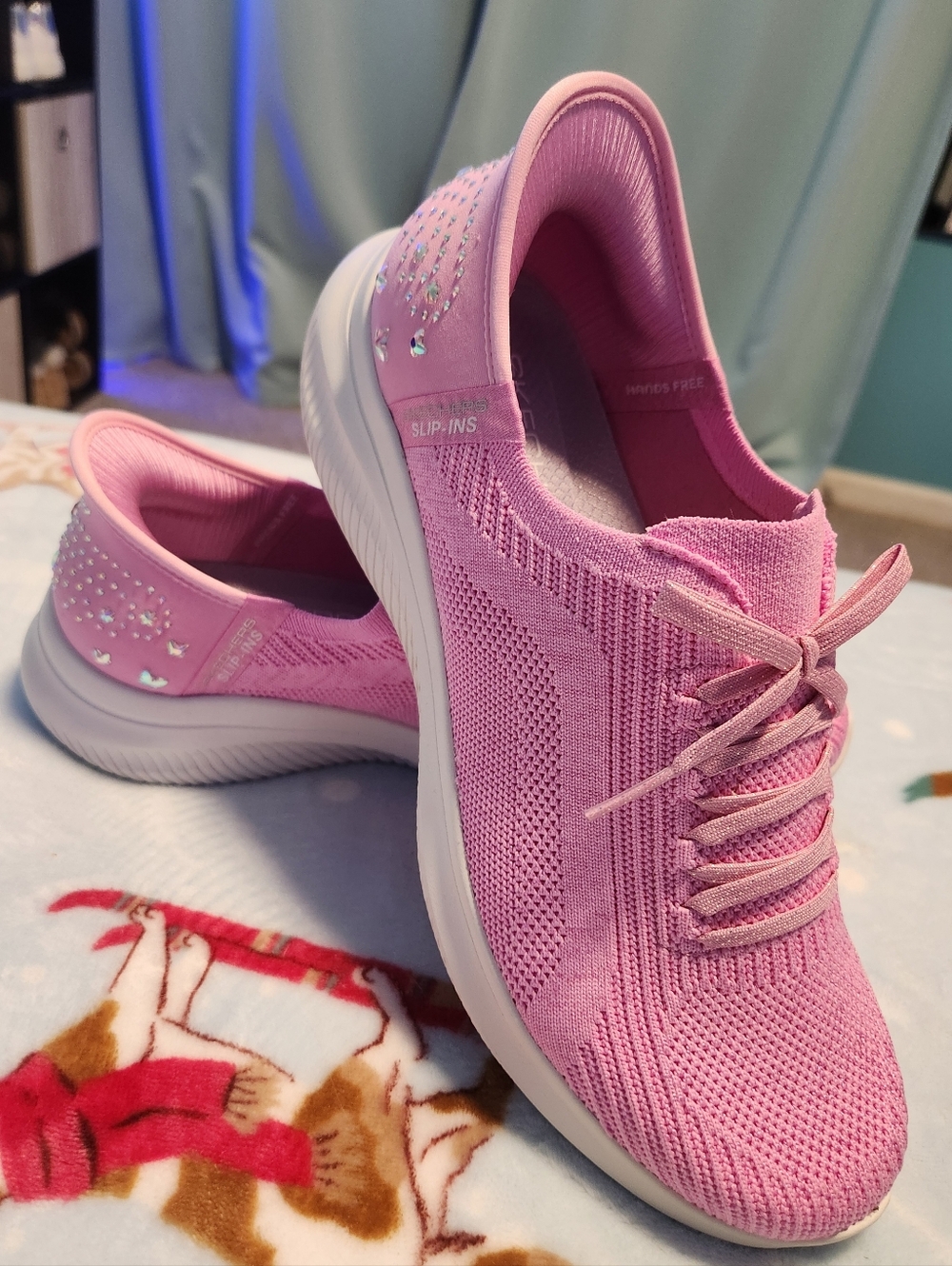 Skechers Pink Bling Slip-On Knit Athletic Sneakers